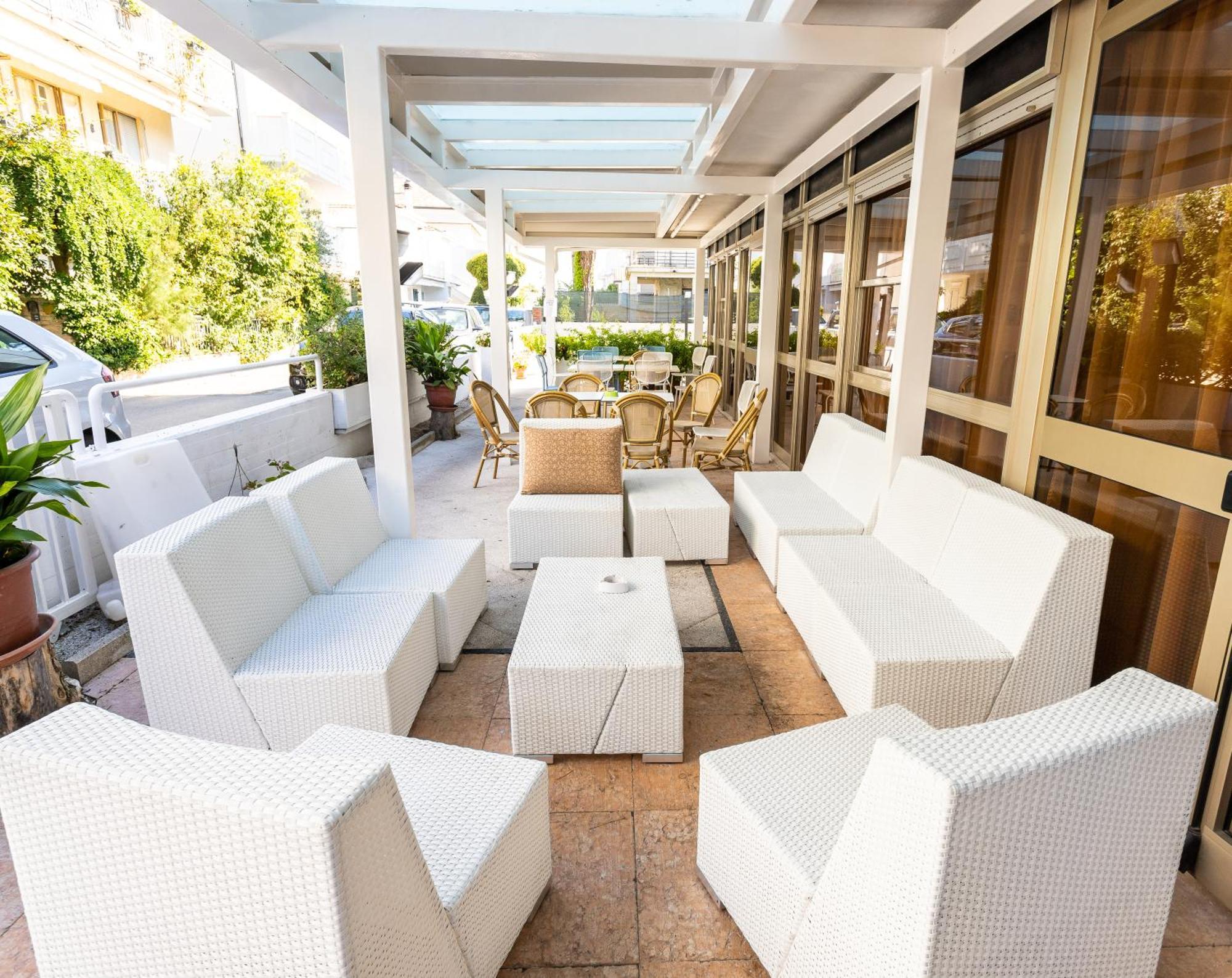 La Plata Hotel - Con Piscina 리치오네 외부 사진